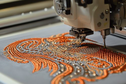 piece-metal-with-orange-silver-beads-it - Copy